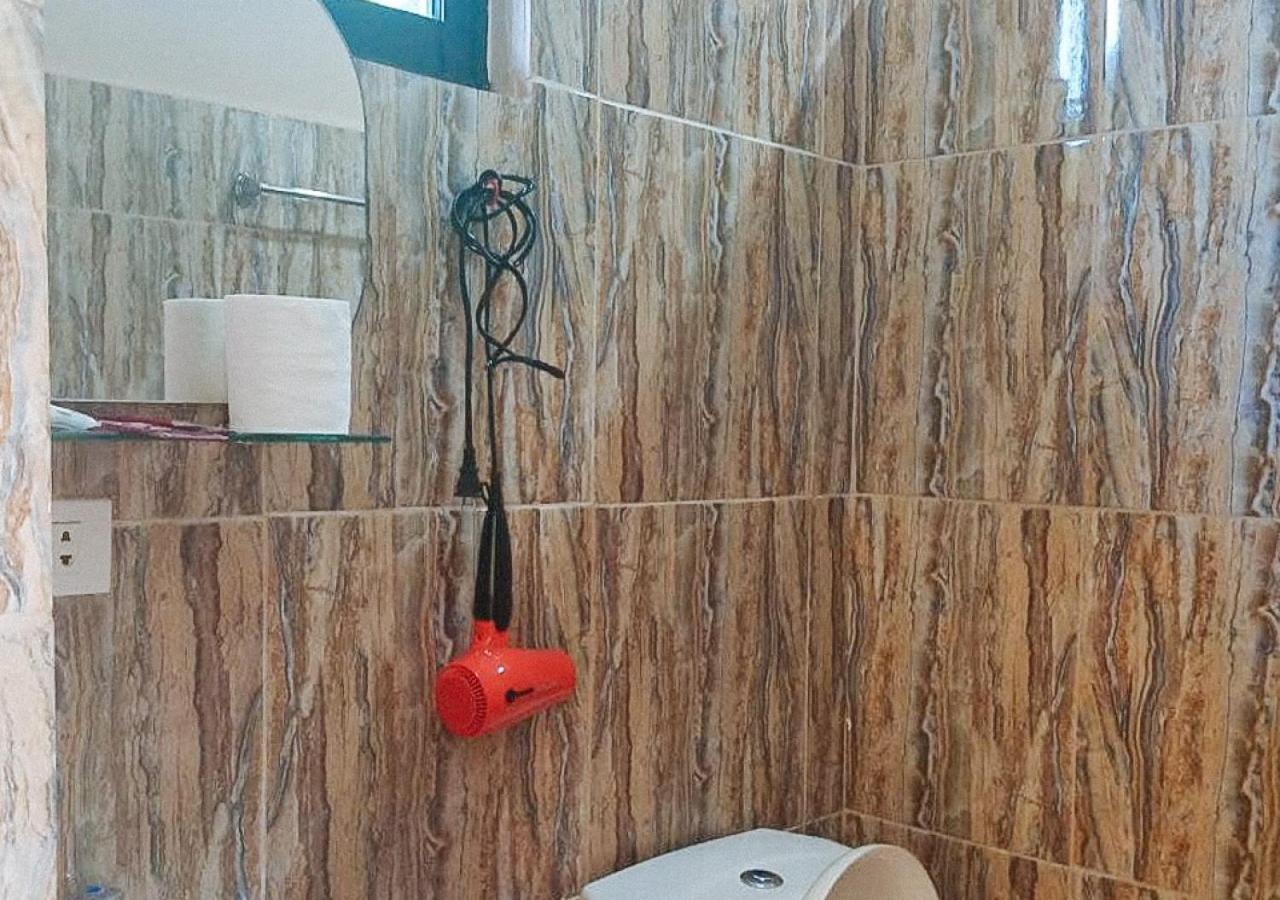 Kojie Guest House 몰볼 외부 사진